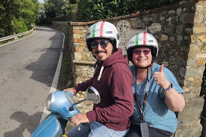 Florence Vespa Tour as a Passenger, Small Group, max 6 people - Flexibility and Booking Details