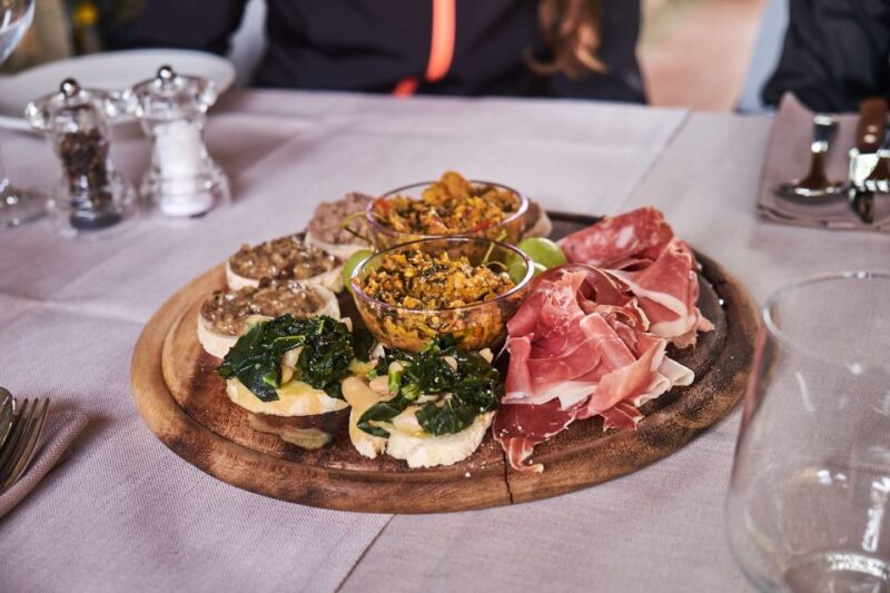 Florence: Vintage Fiat 500 Tour with Chianti Winery & Lunch - Practical Details: Meeting Point and Group Size