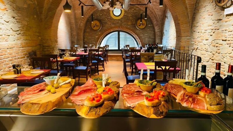 Florence Wine &Food: Taste Tuscan Flavors in Historic Cellar - Discovering Florence’s Historic Cellar and Its Prime Location