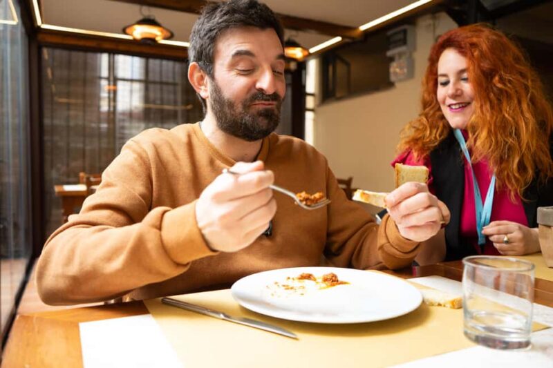 Florences Ultimate Food Tour: Full Tuscan Meal with a Local - The Tuscan Wine Experience in a Local Shop