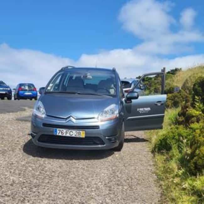 Flores Island: Half-Day Guided Tour of Lagoons, Waterfalls, and Viewpoints - Exploring Poço do Bacalhau Waterfall
