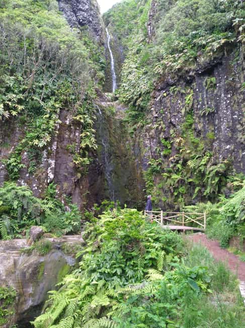 Flores Island: Half-Day Guided Tour of Lagoons, Waterfalls, and Viewpoints - The Return Journey and Local Insights