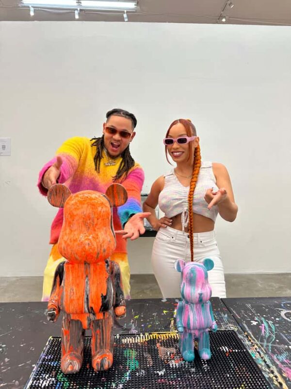 Fluid bear (Private) - Mama Bear - The Creative Process: Mixing Colors and Pouring Over the Bear