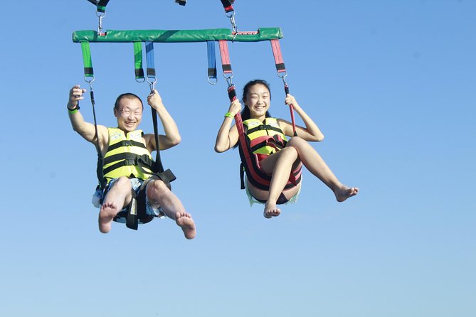 Fly Above Cancun Bay: Parasailing Experience - Photos and Videos: Capturing the Moment
