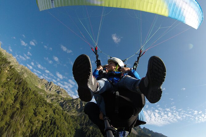 Fly in Paragliding! Paragliding experience over Chamonix! - The Flight Styles: Calm or Dynamic