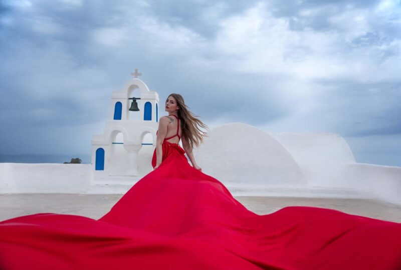 Flying Dress Photography in Oia, Santorini - The Unique Experience of Wearing a Flying Dress in Oia
