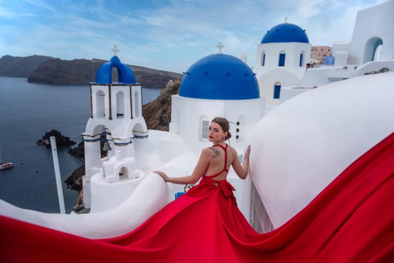 Flying Dress Photography in Oia, Santorini - Additional Tips for a Smooth Photoshoot in Oia