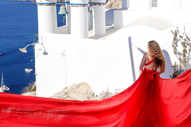 Flying Dress Photoshoot Experience in Santorini - The Flying Dress: What to Expect