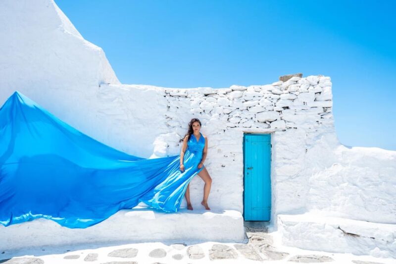 Flying Dress Photoshooting Mykonos - Unique Photoshoot Combining Elegance and Adventure in Mykonos