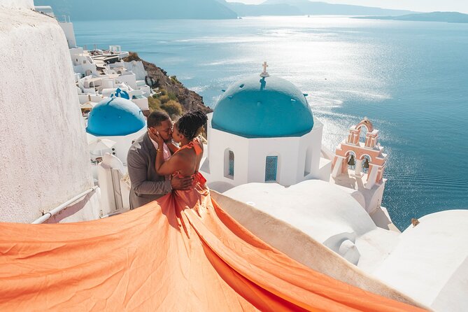 Flying Dress Santorini Photoshoot - The Delivery and Quality of Photos
