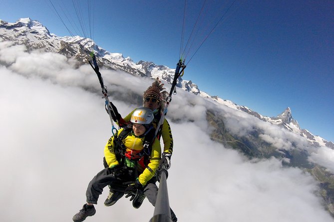 FLYMATTERHORN VIP Paragliding from Zermatt, With Matterhorn View - The Expertise of FLYBYPARAs Team Pilots
