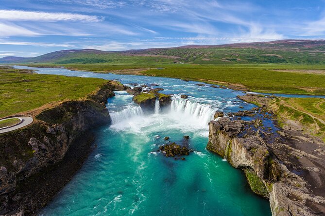 FlyOver Iceland Admission Ticket - What Sets This Tour Apart from Other Icelandic Attractions