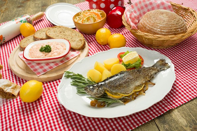 Folklore Dinner with Unlimited Drinks 4course Menu - Dinner Menu and Dietary Options