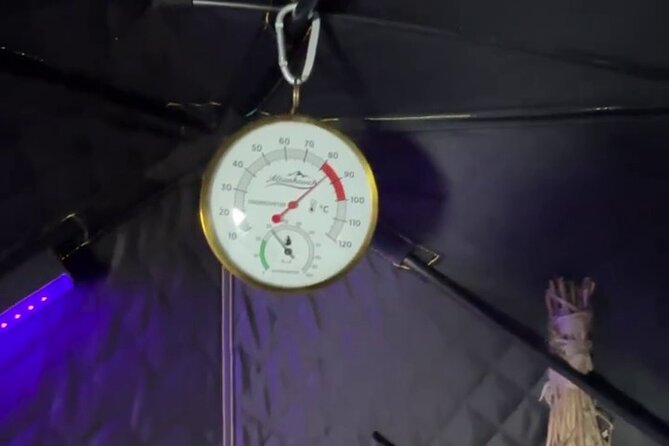 Fondue in challet with Local Stories & Sphere in the centrum - Who Will Appreciate This Experience