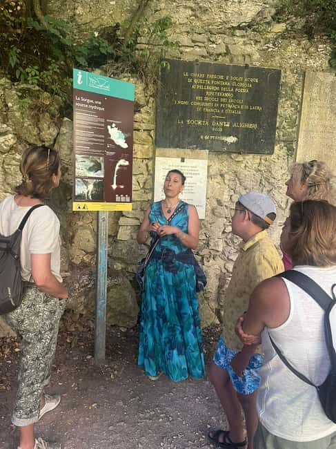 Fontaine-de-Vaucluse: Guided tour, the Mysteries of the Gouffre Open to all - Interactive Learning with Quizzes and Observations