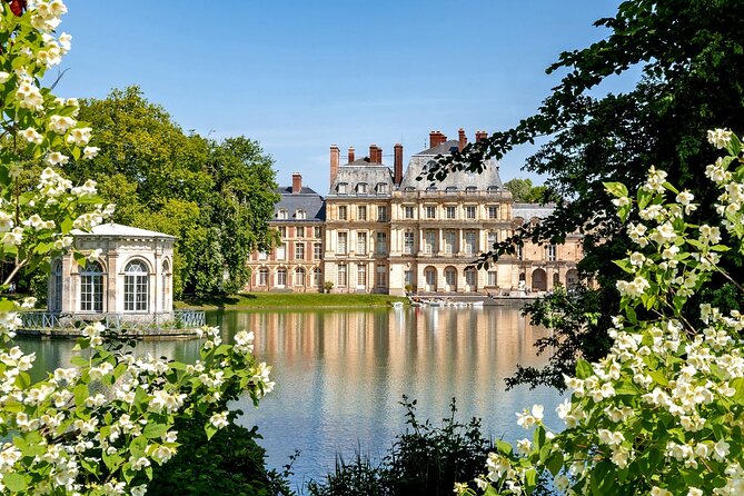 Fontainebleau Castle & Barbizon Half-Day Trip from Paris - Explore Fontainebleau Castle and Barbizon Village in One Half-Day Trip