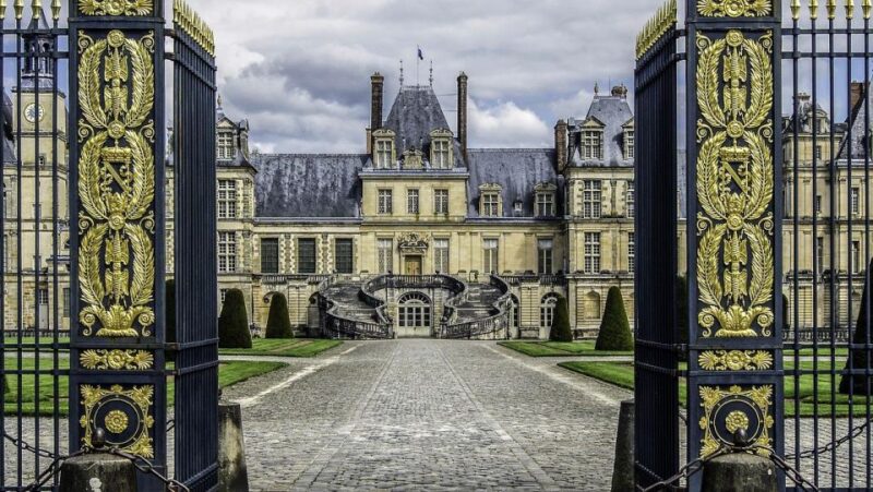 Fontainebleau Castle Private guided tour from Paris - Practical Details and Booking Flexibility