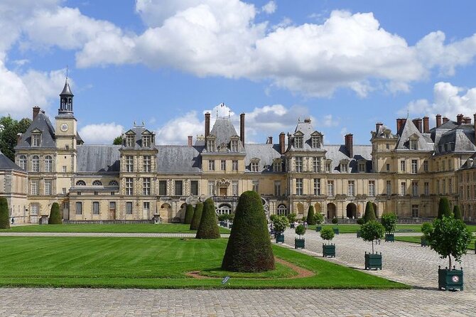Fontainebleau Palace : Private Guided Tour - The Expertise of Your Private Guide, Martine