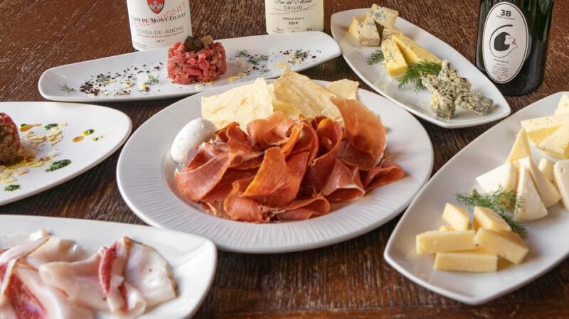 Food and Wine Experience - Discover the Historic Town Center After the Tasting