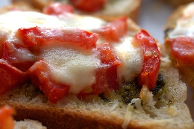 Food and Wine tour: Ghetto & Trastevere Culinary Adventure - Culinary Delights in Trastevere’s Picturesque Streets