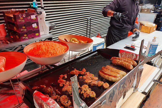 Food & drink walking tour in South East London. Bermondsey - Borough Market. - Sampling Local Flavors and Crafts at Golden Hinde