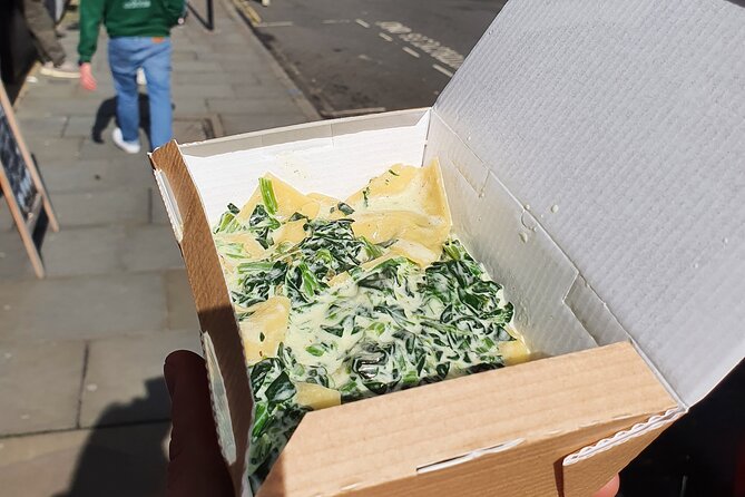 Food & drink walking tour in South East London. Bermondsey - Borough Market. - The Guide’s Role in Enhancing the Experience