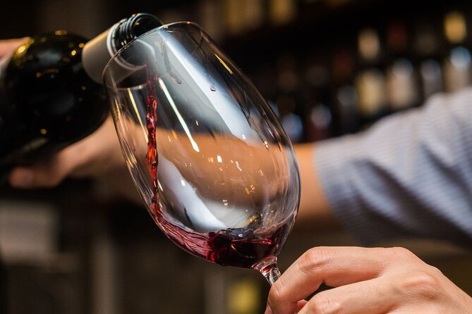 Food & History Tour in Bordeaux Old Town with Local Guide - Comparing This Tour to Similar Bordeaux Experiences