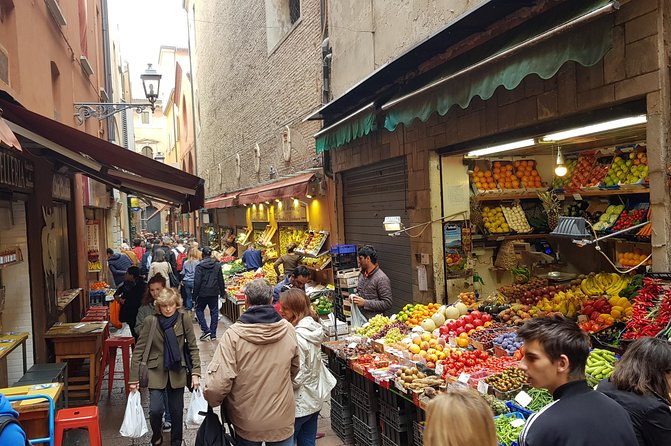 Food markets tour with a local! - Practical Details and Accessibility