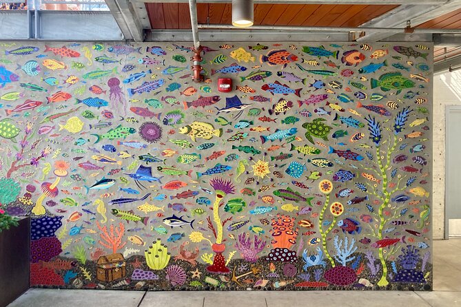 Food Tasting & Arts Tour of Pike Place Market - Logistics: Meeting Spot, Accessibility, and Group Size