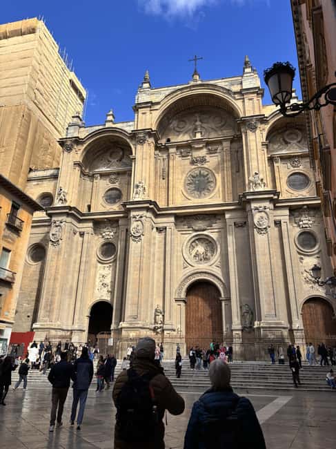 Food Tour in Granada - Key Points