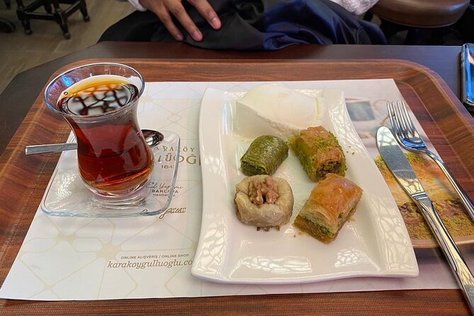 Food Tour in Istanbul with Local Guide - The Best of Istanbuls Food Scene in One Tour