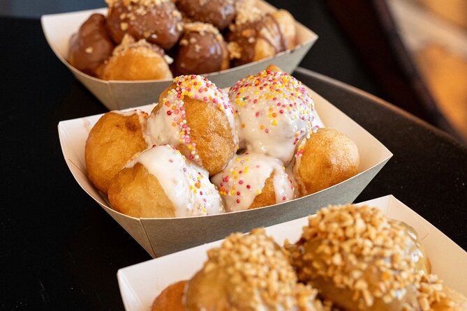 Food Tour in Mykonos - Famous Tastings - Tasting Greek Street Food at a Souvlaki Restaurant