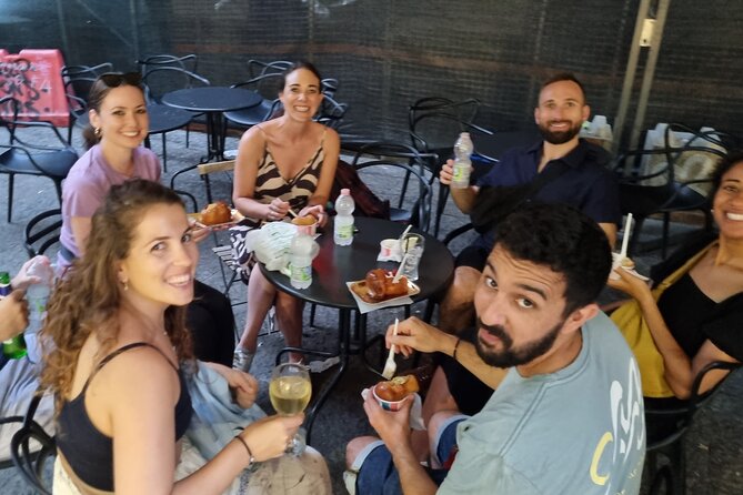 Food Tour of Naples with Davide - Logistics: Meeting Points and Group Size