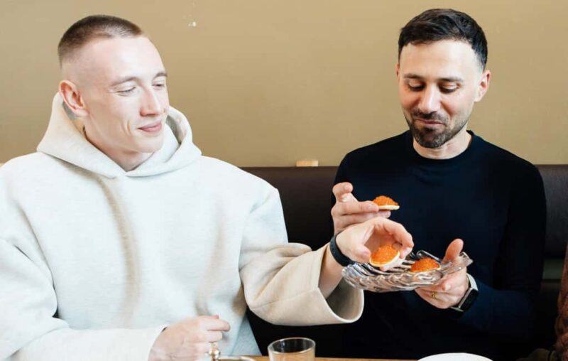 FOOD Tour with Rooftop Bar Visit in Helsinki - Logistics and Group Options: Private or Small Groups