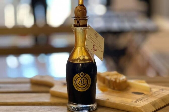 Food & Wine Tour by the Vatican City - Key Points