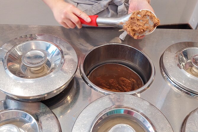 Foodie Full Lunch Tour Experience with a Local Sommelier in Pisa - Authentic Tuscan Flavors from Family-Run Farms and Shops