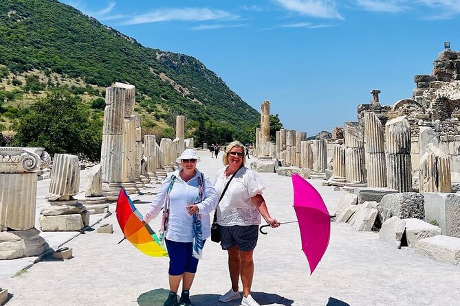FOR CRUISERS: Best of Ephesus Tour with GUARANTEED ON-TIME RETURN - Walking Through Ephesus: The Iconic Ancient City
