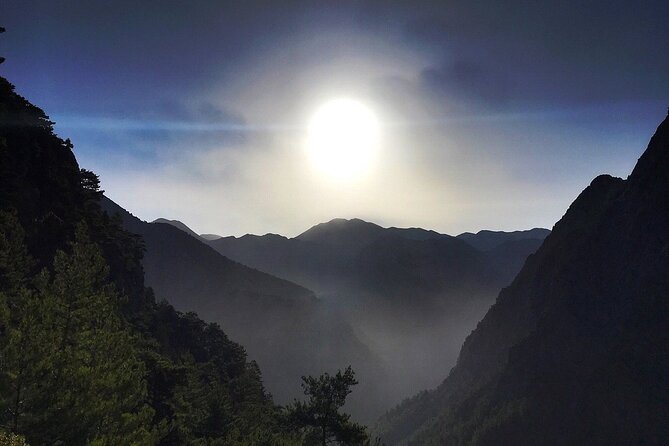 For the Wild Ones: White Mountains & Samaria Gorge Sightseeing - The Role of a Premium Jeep and Local Guide