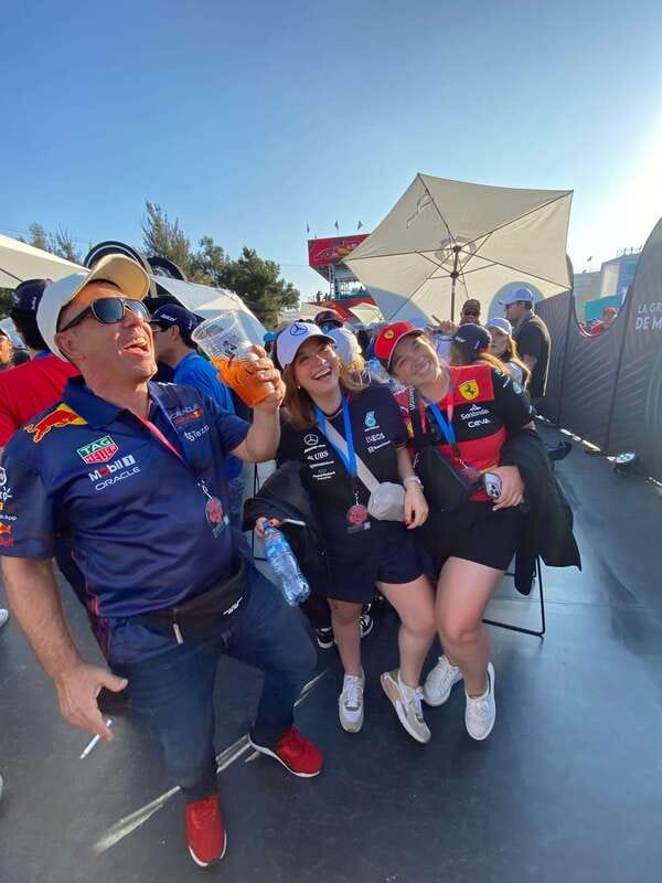 Formula 1 experience at the Mexico City Grand Prix - An Exciting Full-Day Formula 1 Tour in Mexico City for Fans and First-Timers