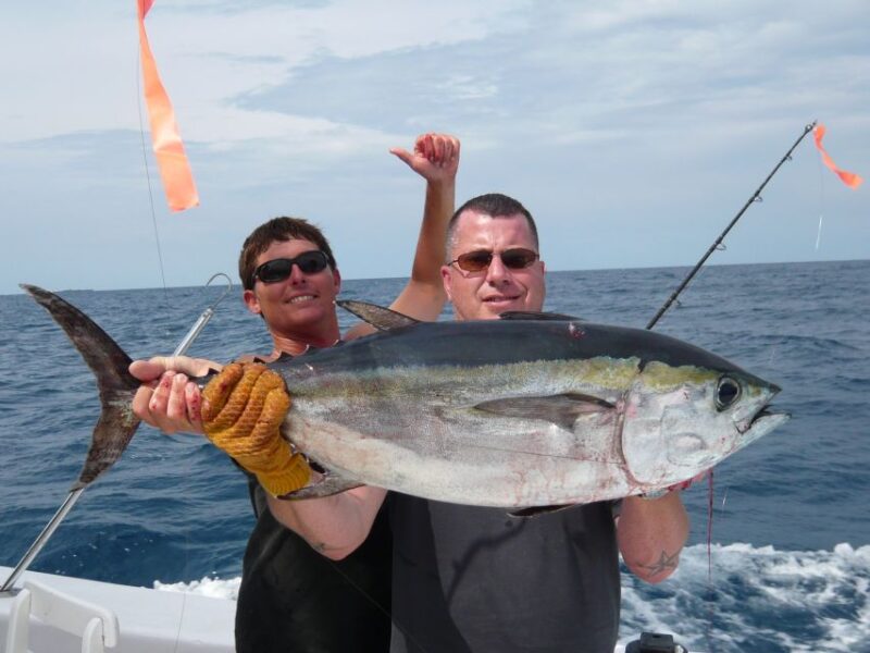 Fort Lauderdale: 4-Hour Sport Fishing Shared Charter - The Crew and Guides: Local Experts with Friendly Service
