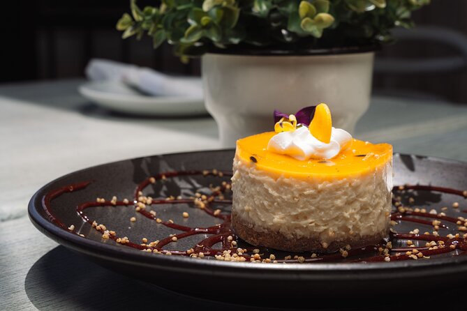 Fort Lauderdale Beach Food Tour - Engage with a Knowledgeable Guide