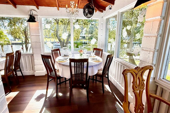 Fort Lauderdale Historic District Food Tour Experience - Sweet Finale at a Vibrant Mexican Spot