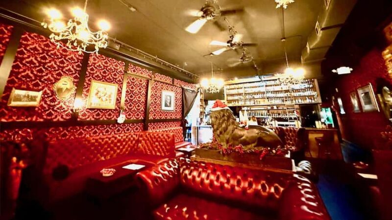 Fort Lauderdale: Historic District Food Walking Tour - The Guide and Overall Atmosphere