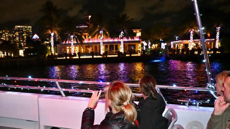 Fort Lauderdale: Holiday Mansion Lights Boat Tour - What Makes the Fort Lauderdale Mansion Lights Tour Unique
