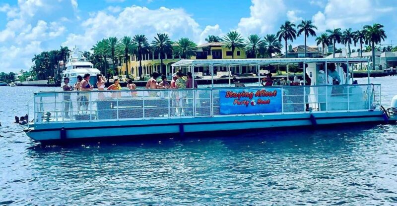 Fort Lauderdale: Scenic Boat Trip w/ Swim Stop & Inflatables - Onboard Water Toys and Party Atmosphere
