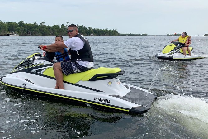 Fort Myers Beach Free-Range Jetski Rental - Fort Myers Beach: A Hub for Fun and Relaxation