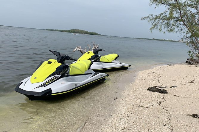 Fort Myers Beach Free-Range Jetski Rental - Using Knowwake App for Navigation and Must-Sees