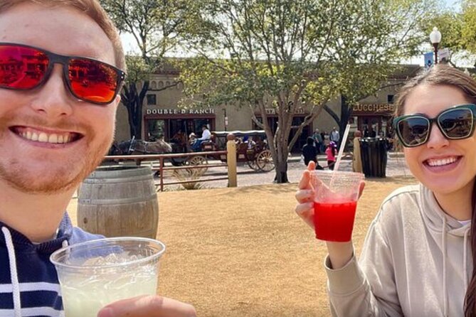 Fort Worth Stockyards: History, Food, and Puzzle Tour - Food and Drink Options Along the Tour