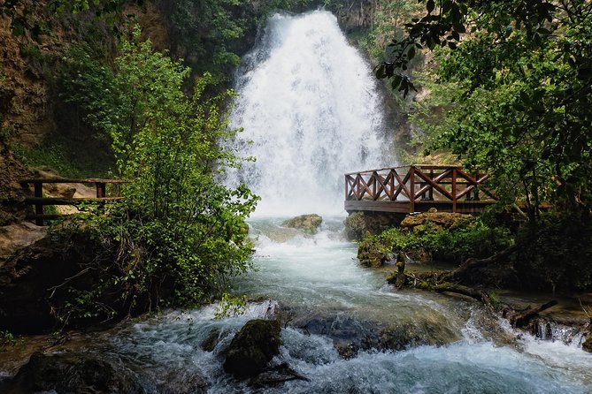 Fortified Manasija Monastery and Resava Cave Tour - The Majestic Manasija Monastery and Its Architectural Highlights