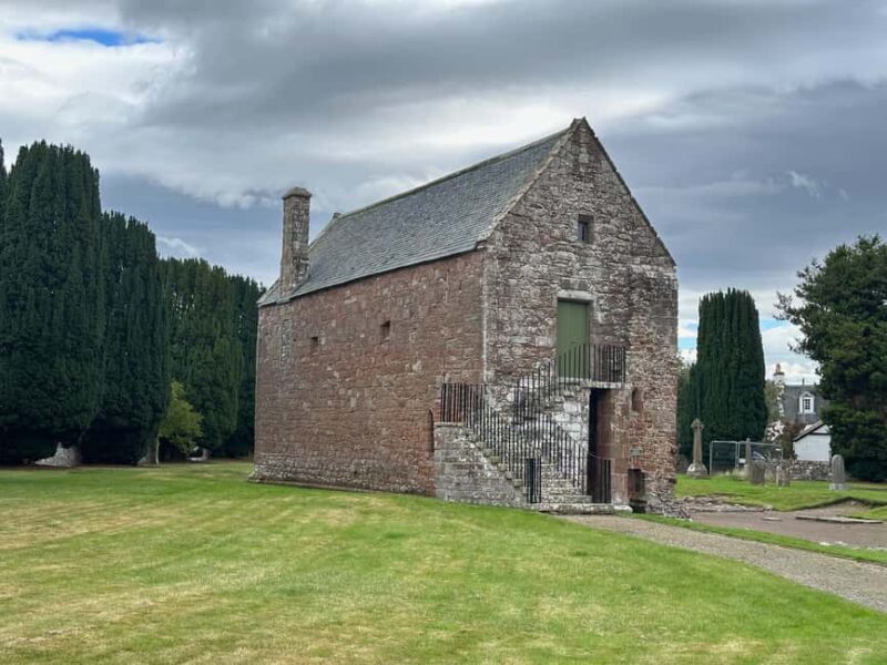 Fortrose: Hidden History Walking Tour With a Guide - Starting at Fortrose Cathedral and Its Historic Significance